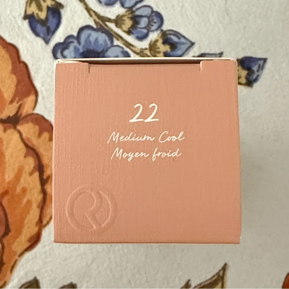 NIB Rare Beauty True to Myself Natural Matte Longwear Foundation 22